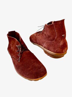 John Fluevog Brown Suede Angels Chukka Ankle Boot Lace Up Travel Vogs